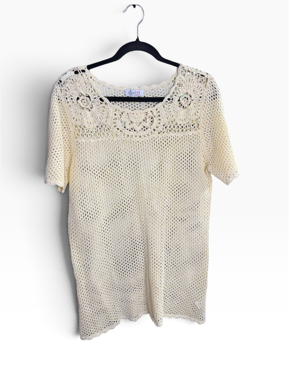d&co Denim & Company Crochet Top L Ivory Floral Boho Open Knit Sheer NWOT